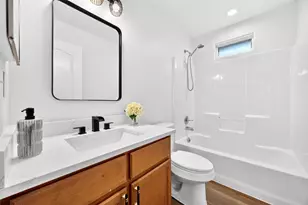 1302 Shearn St, Houston, TX 77007 - Photo 27