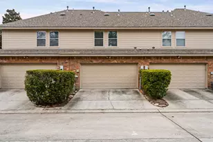 133 E Montfair Blvd, The Woodlands, TX 77382 - Photo 17