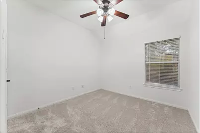 133 E Montfair Boulevard, The Woodlands, TX 77382 - Photo 13