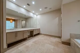 1423 Lake Pointe Pkwy, Sugar Land, TX 77478 - Photo 17