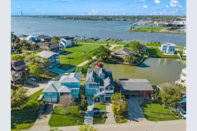 126 E Shore Drive, Clear Lake Shores, TX 77565 - Photo 3