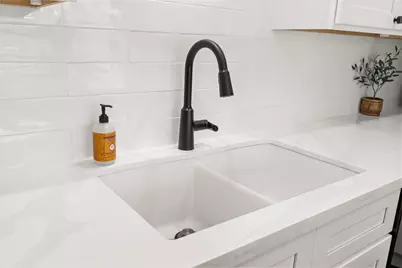 2049 Glencove Drive, Seabrook, TX 77586 - Photo 21