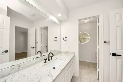 4210 Alcorn Glen Lane, Sugar Land, TX 77479 - Photo 33