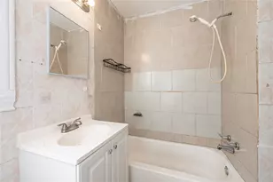 715 Center St, Pasadena, TX 77506 - Photo 19