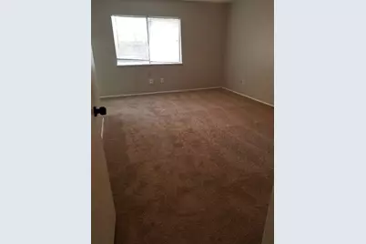 8002 Knightwood Forest Drive, Houston, TX 77088 - Photo 9