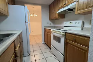 9522 Pagewood Ln, Houston, TX 77063 - Photo 5