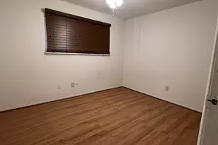 9522 Pagewood Ln, Houston, TX 77063 - Photo 9