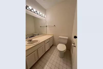 9522 Pagewood Lane #9522, Houston, TX 77063 - Photo 11