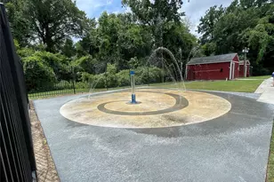 20 Brandon Rd, Conroe, TX 77302 - Photo 7