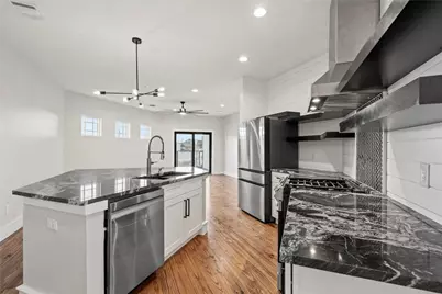 1716 23rd St #C, Galveston, TX 77550 - Photo 7