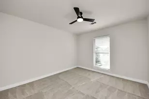 4830 Omeara Dr, Houston, TX 77035 - Photo 35