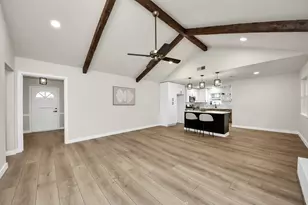 4830 Omeara Dr, Houston, TX 77035 - Photo 11