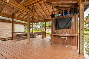 33 Harbour Point Cir, Coldspring, TX 77331 - Photo 27