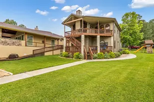 33 Harbour Point Cir, Coldspring, TX 77331 - Photo 31