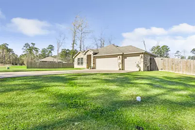811 Republic Road, New Caney, TX 77357 - Photo 5