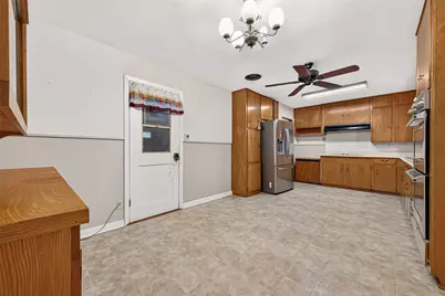1008 Bernard Avenue, Rosenberg, TX 77471 - Photo 13