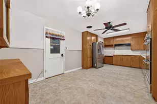 1008 Bernard Ave, Rosenberg, TX 77471 - Photo 13
