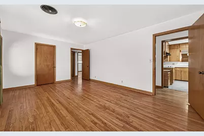 1008 Bernard Avenue, Rosenberg, TX 77471 - Photo 3