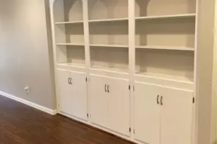 881 Wax Myrtle Ln, Houston, TX 77079 - Photo 21