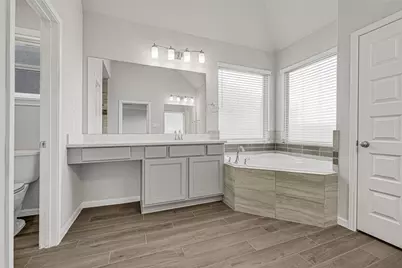 15302 Spring Lake Avenue, Mont Belvieu, TX 77523 - Photo 31