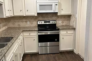 13712 Hollowgreen Dr, Hockley, TX 77082 - Photo 9