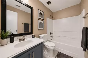 12614 Rio Bravo St, Rosharon, TX 77583 - Photo 17