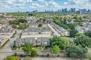 1035 Fountain View Dr, Houston, TX 77057 - Photo 25