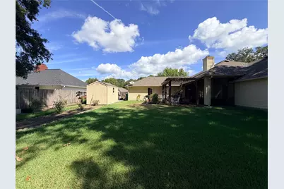 7287 Lakeshore Court, Willis, TX 77318 - Photo 25