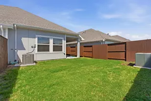 10035 Crescendo Wy, Iowa Colony, TX 77583 - Photo 11
