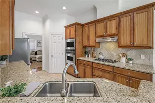 406 Cold Spring Dr, College Station, TX 77845 - Photo 11