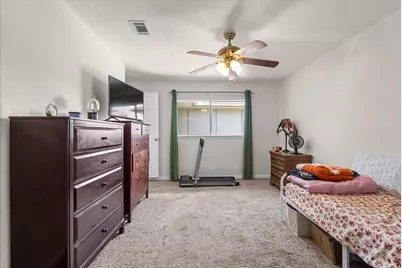 10114 Roseberry Drive, La Porte, TX 77571 - Photo 19