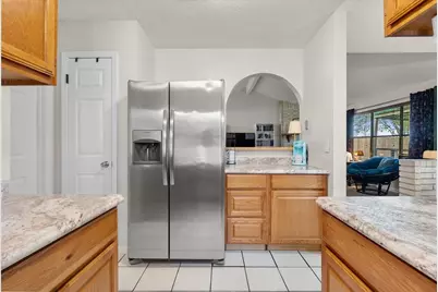 10114 Roseberry Drive, La Porte, TX 77571 - Photo 9