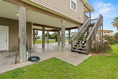4122 Kent Drive, Galveston, TX 77554 - Photo 31