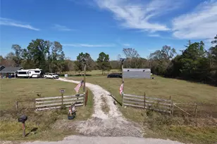 696 Independence Rd, Shepherd, TX 77371 - Photo 27