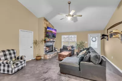 696 Independence Road, Shepherd, TX 77371 - Photo 7