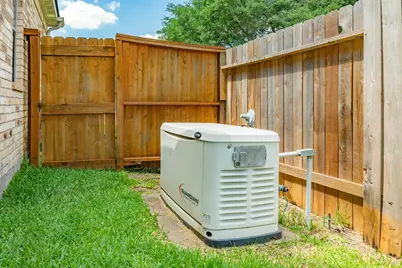 2814 Keagan Falls Drive, Manvel, TX 77578 - Photo 37