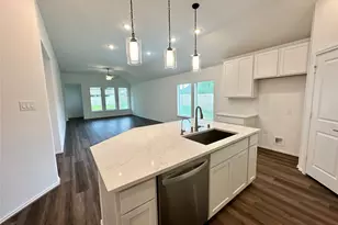 31900 Retama Ranch Ln, Conroe, TX 77386 - Photo 11