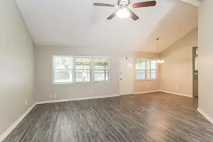 19718 Rackingham Pl, Humble, TX 77338 - Photo 3