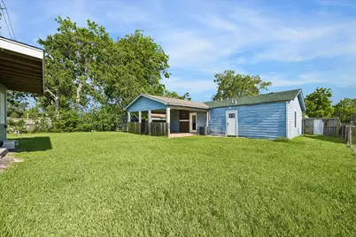 2716 N Harris Avenue, Pasadena, TX 77506 - Photo 11