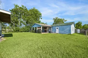 2716 N Harris Ave, Pasadena, TX 77506 - Photo 11