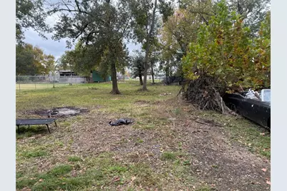 6002 Mohawk Street, Houston, TX 77016 - Photo 7