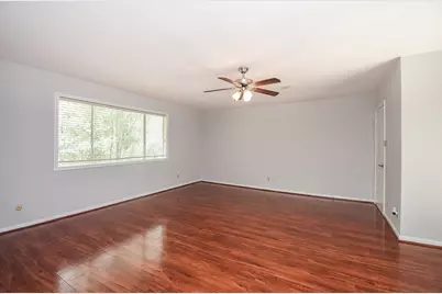 201 Vanderpool Lane #113, Houston, TX 77024 - Photo 25