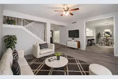 201 Vanderpool Lane #113, Houston, TX 77024 - Photo 9