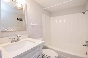 201 Vanderpool Ln, Houston, TX 77024 - Photo 35