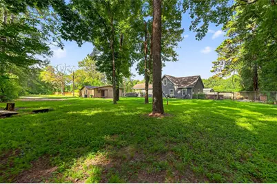 109 Meadows Street, Cleveland, TX 77328 - Photo 39