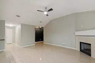12514 Aubreywood Ln, Houston, TX 77070 - Photo 5