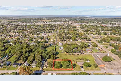 2522 3rd Avenue N, Texas City, TX 77590 - Photo 11