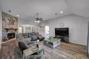 20110 Oakwood Ct, Humble, TX 77338 - Photo 7