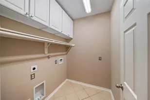 8406 Oak Villa Ct, Spring, TX 77389 - Photo 13