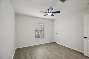 1705 Stuart St, Houston, TX 77004 - Photo 25